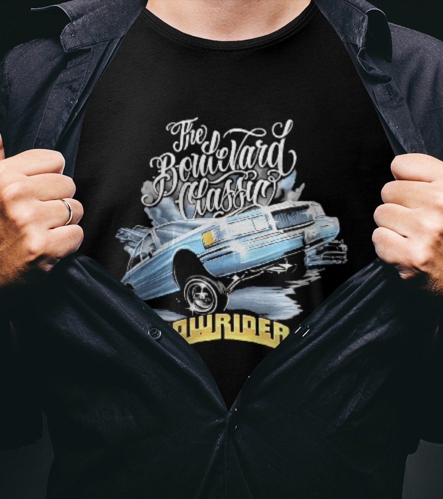 The Boulevard Classic Lowrider Lowrider Light Blue Bouncing Car Smoke T-Shirt
