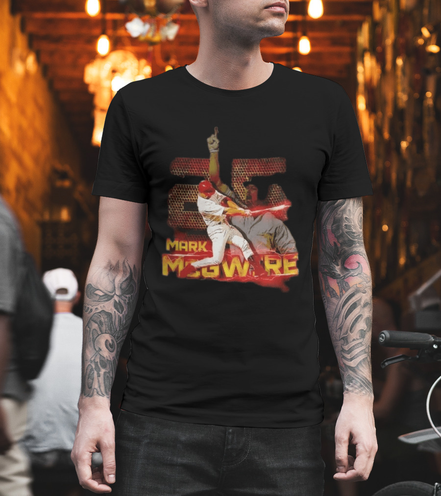 Mark McGwire Baseball Dynamic Red Lightning Swing T-Shirt