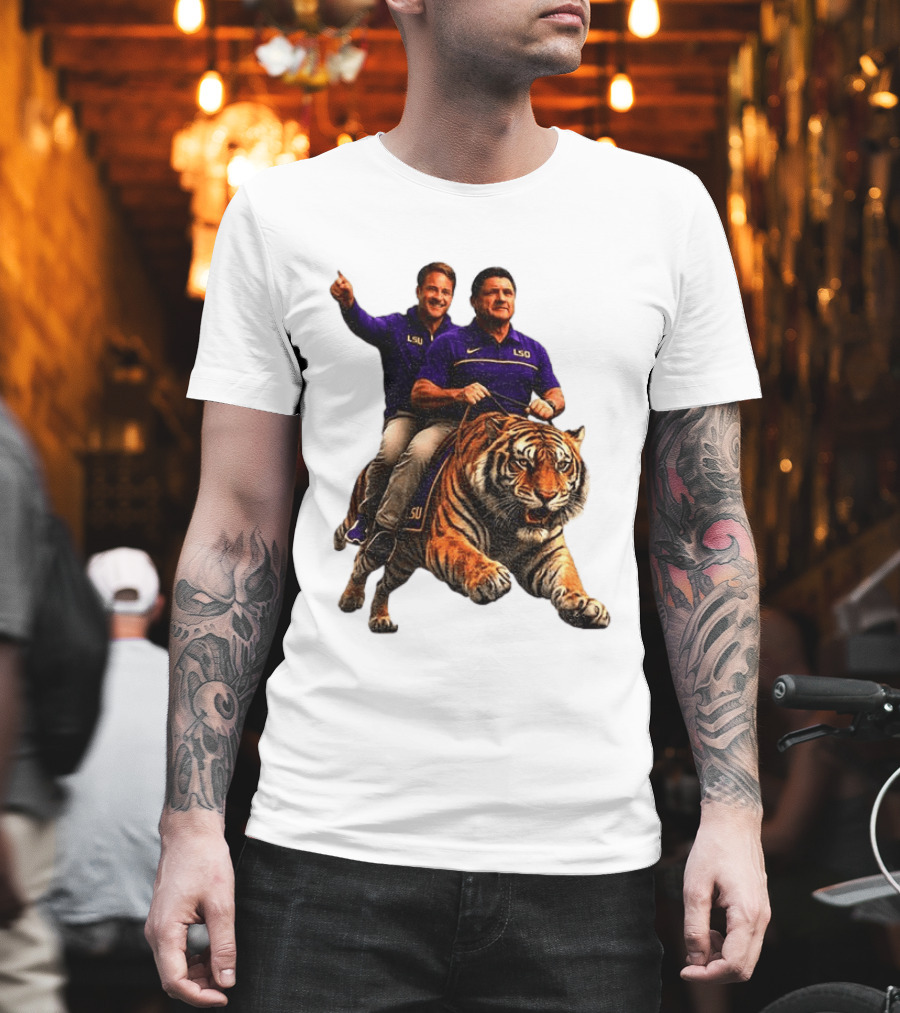 Bayou Brothers Tiger Riding LSU Coach Ed Orgeron Vs Kim Mulkey T-Shirt