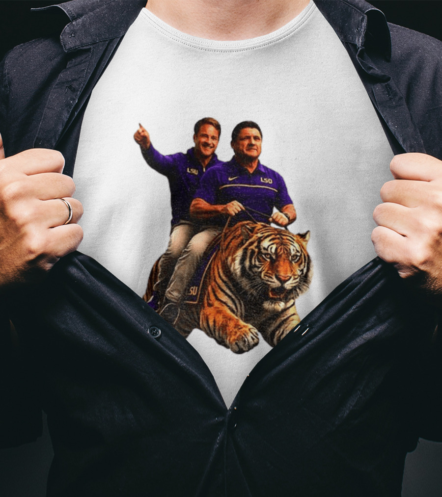 Bayou Brothers Tiger Riding LSU Coach Ed Orgeron Vs Kim Mulkey T-Shirt