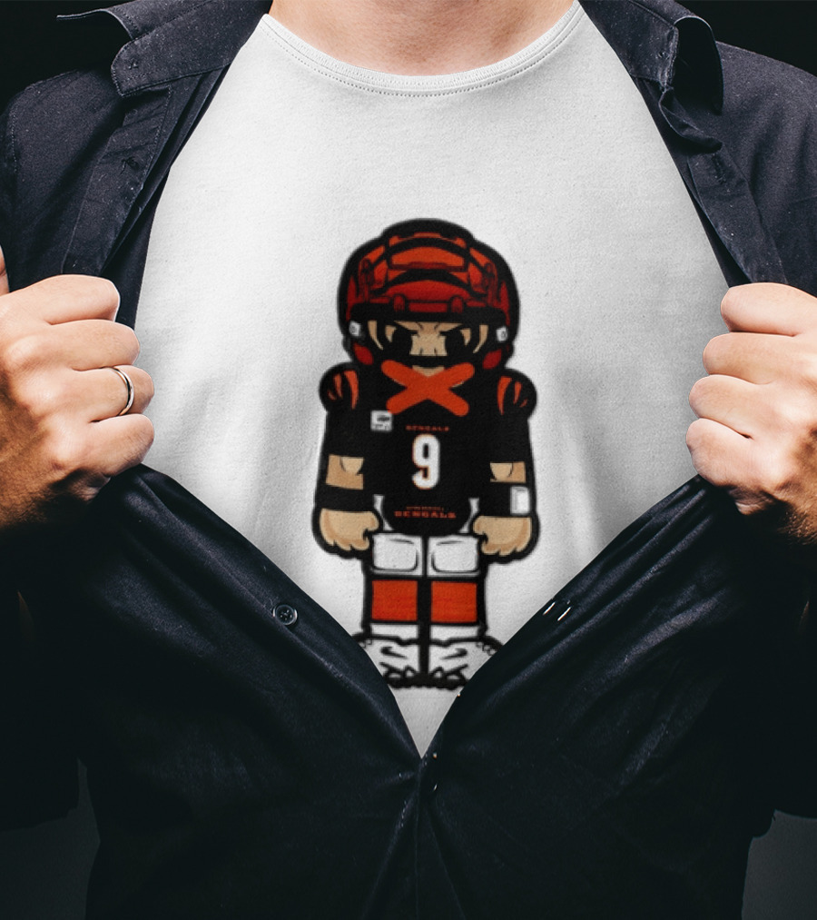Joe Burrow Cincinnati Bengals 9 Chibi Football 2026 T-Shirt