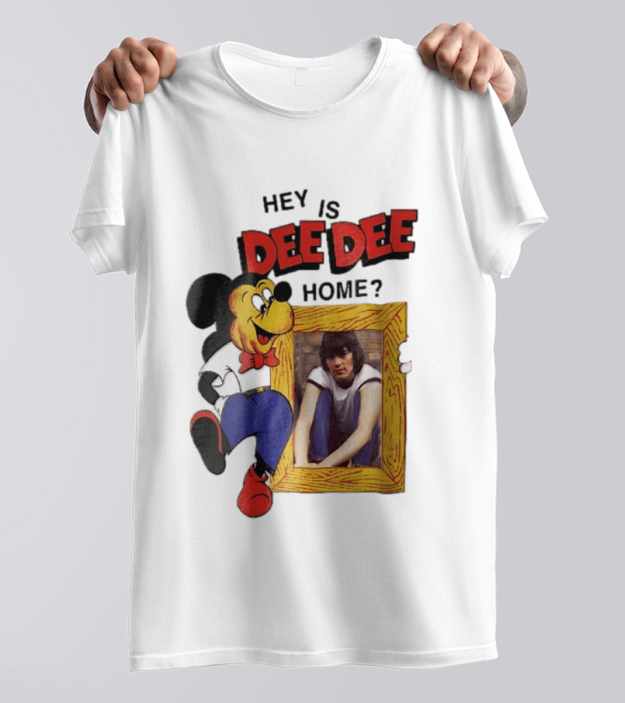 Hey Is Dee Dee Home Cartoon Mickey Mouse Holding Framed Photo T-Shirt