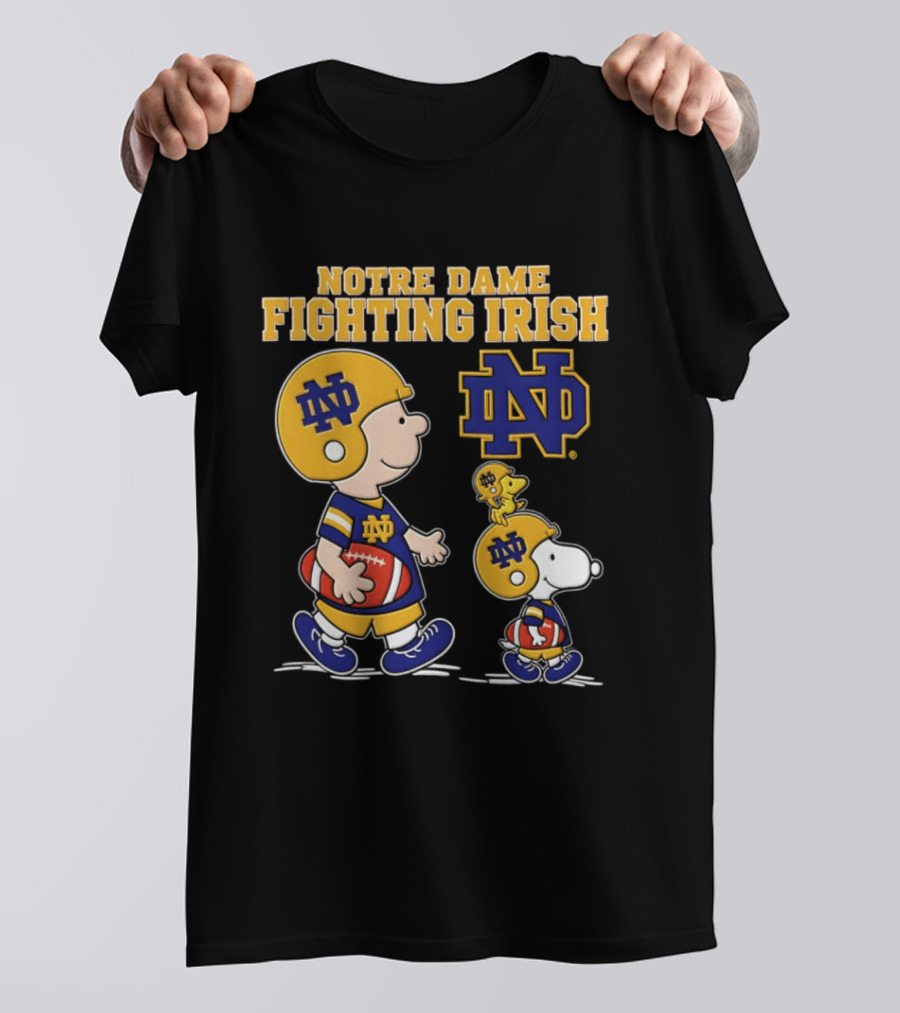 Notre Dame Fighting Irish Snoopy Charlie Brown Football 2026 Peanuts T-Shirt