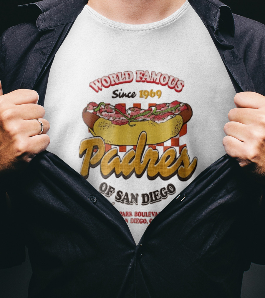 World Famous Padres Of San Diego Since 1969 Halftone Hot Dog 100 Park Boulevard CA T-Shirt