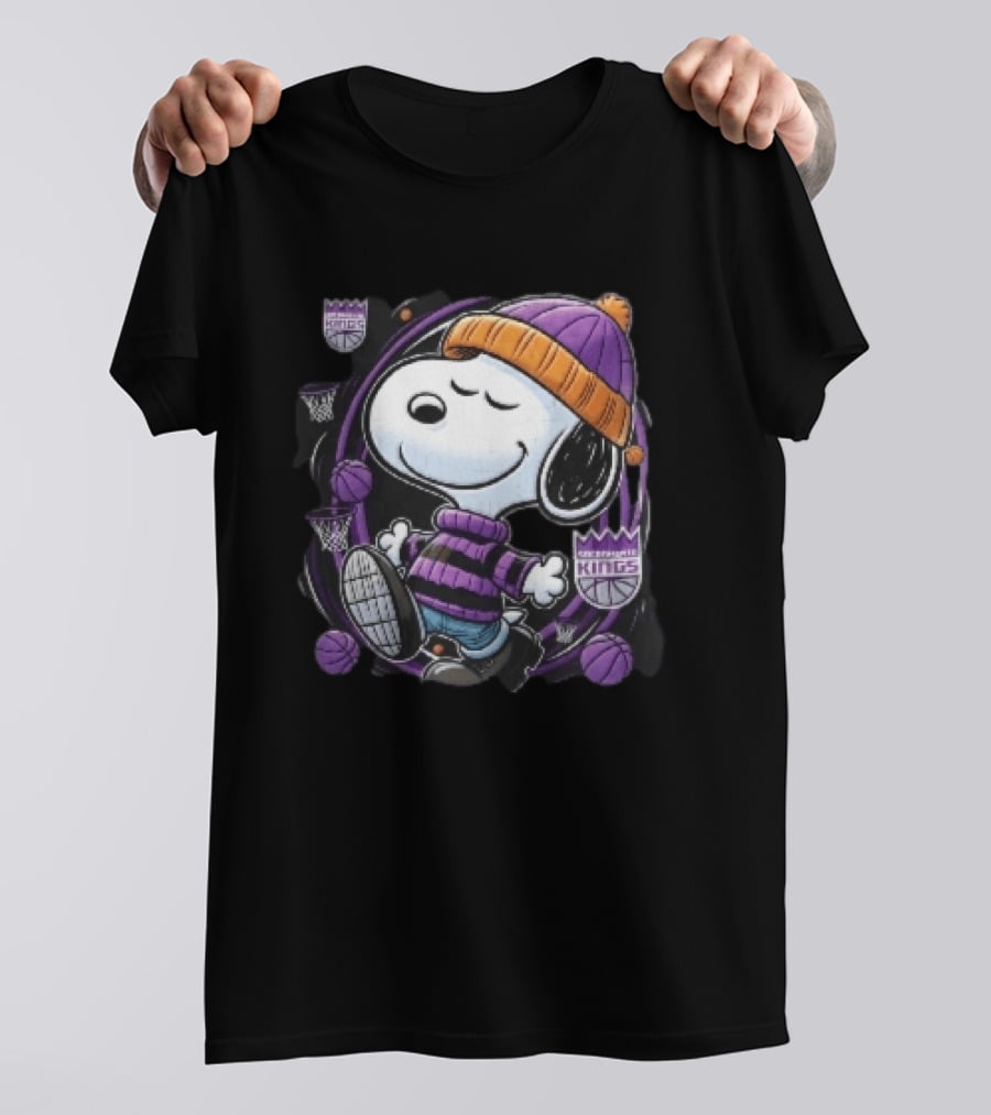 Sacramento Kings NBA Snoopy Walking Beanie Striped Basketball Hoops T-Shirt