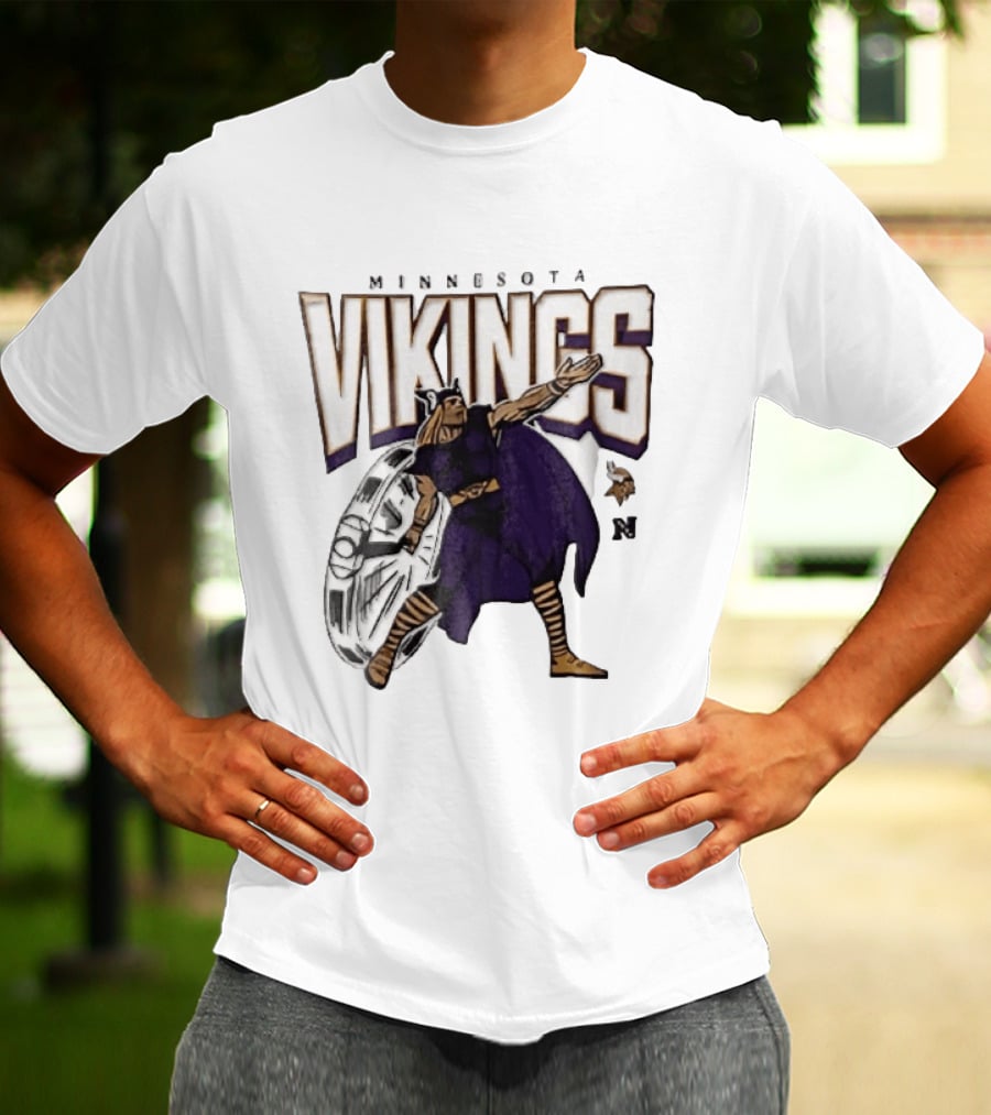 Minnesota Vikings Horned Helmet Warrior With Chrome Shield And Purple Cape T-Shirt