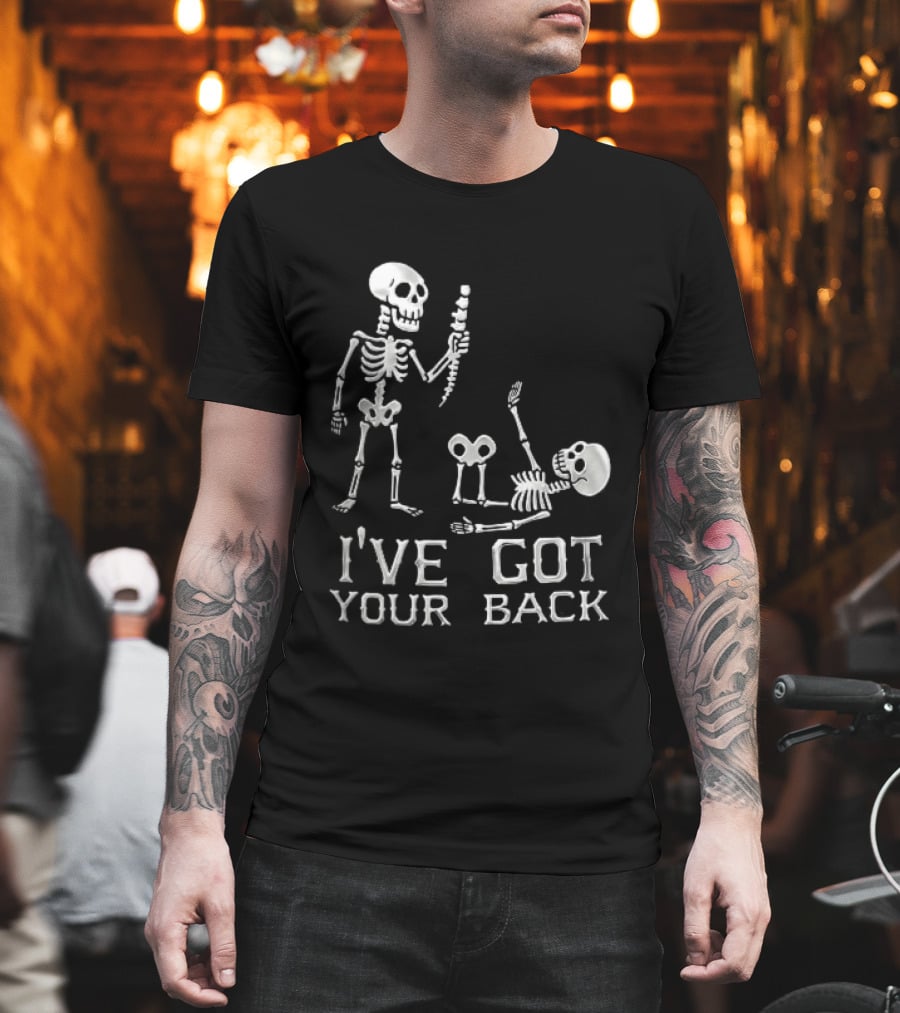 I've Got Your Back Skeleton Humor Holding Spine Over Fallen Body T-Shirt