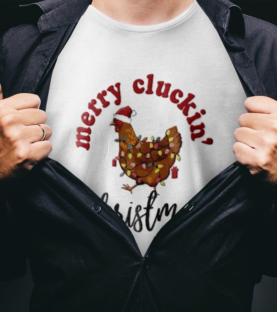 Merry Cluckin Christmas Chicken Santa Hat Colorful String Lights T-Shirt