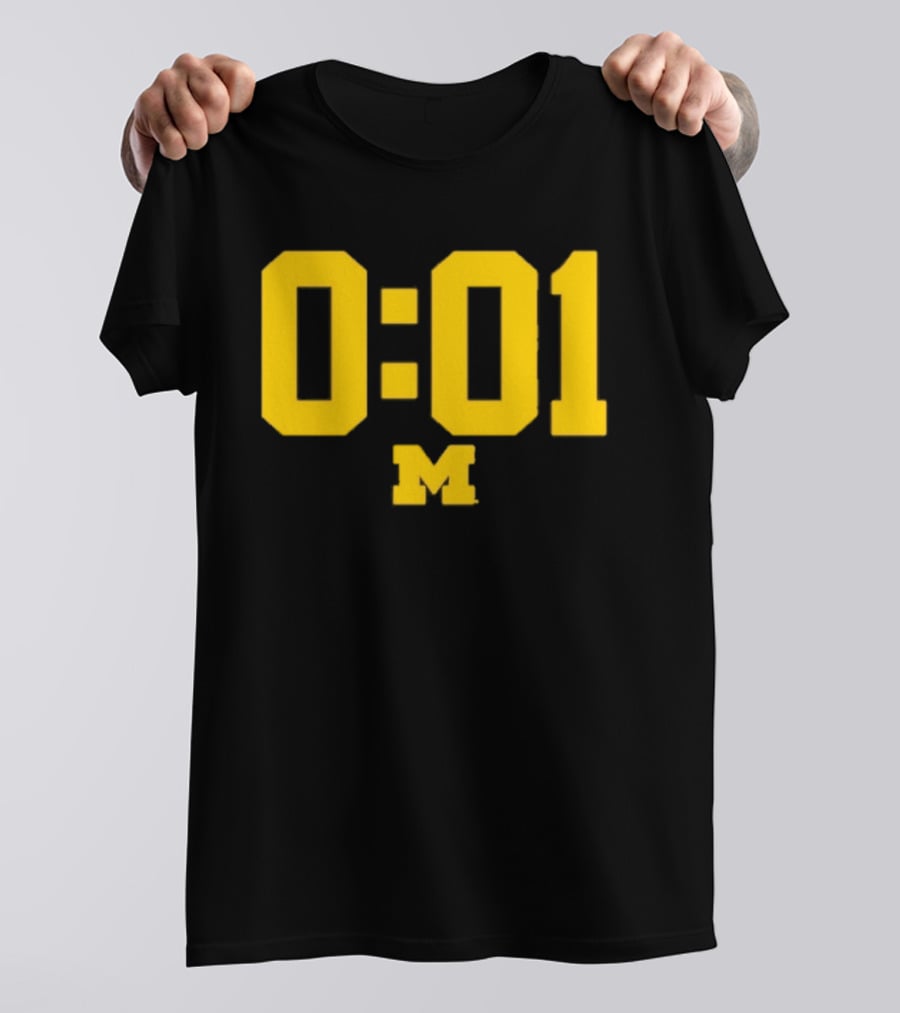 Michigan Wolverines 0.01 Seconds M T-Shirt