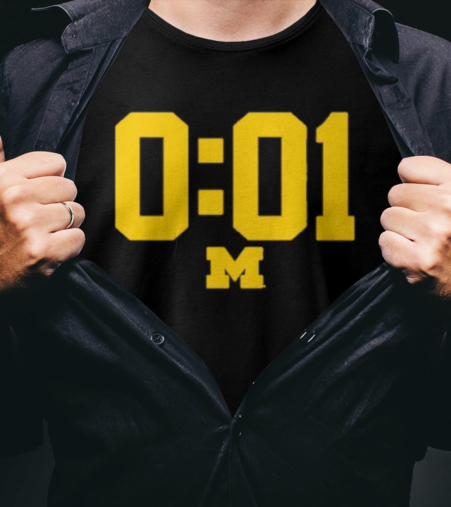 Michigan Wolverines 0.01 Seconds M T-Shirt