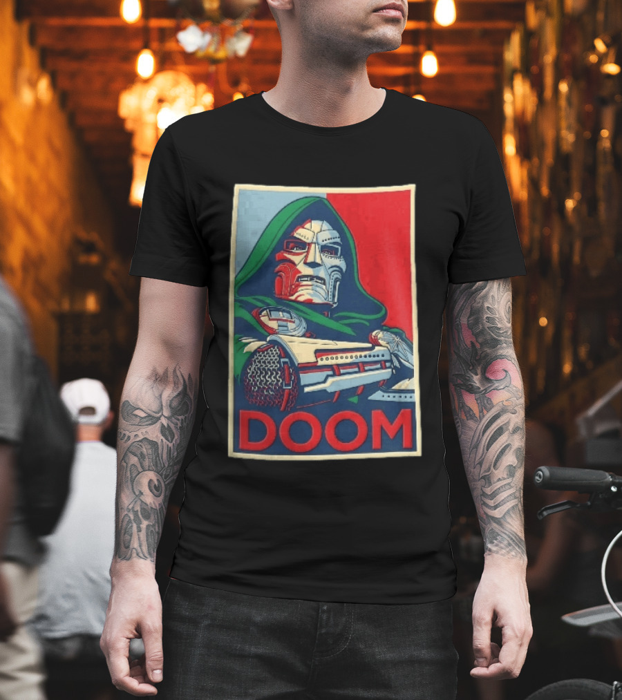 Doom Supervillain Mask Hooded Armored Gauntlets Red Blue T-Shirt