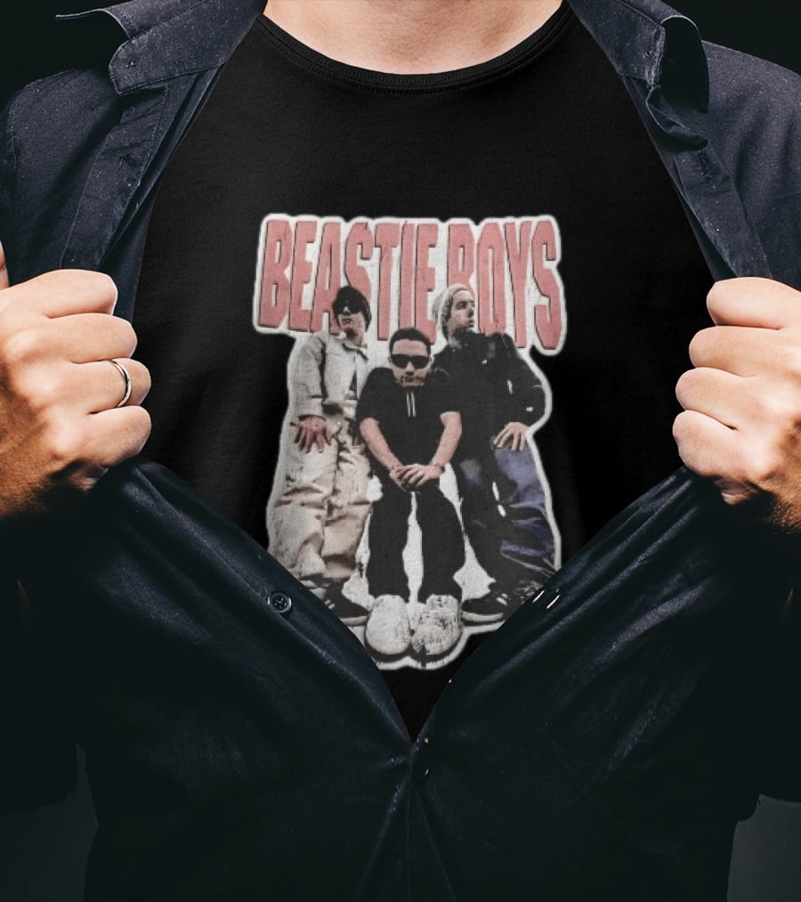 BEASTIE BOYS Three Band Members Group Photo Distressed Bootleg T-Shirt