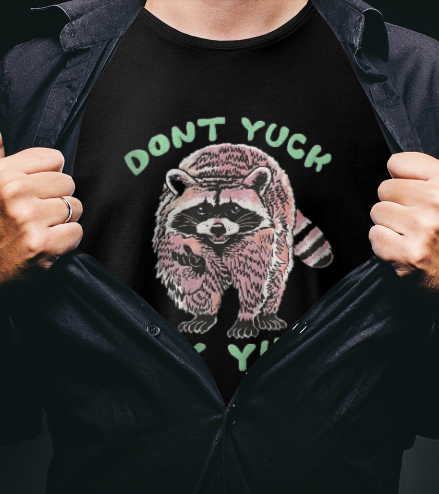 Dont Yuck My Yum Distressed Pink Raccoon Waving Paw Sketch T-Shirt