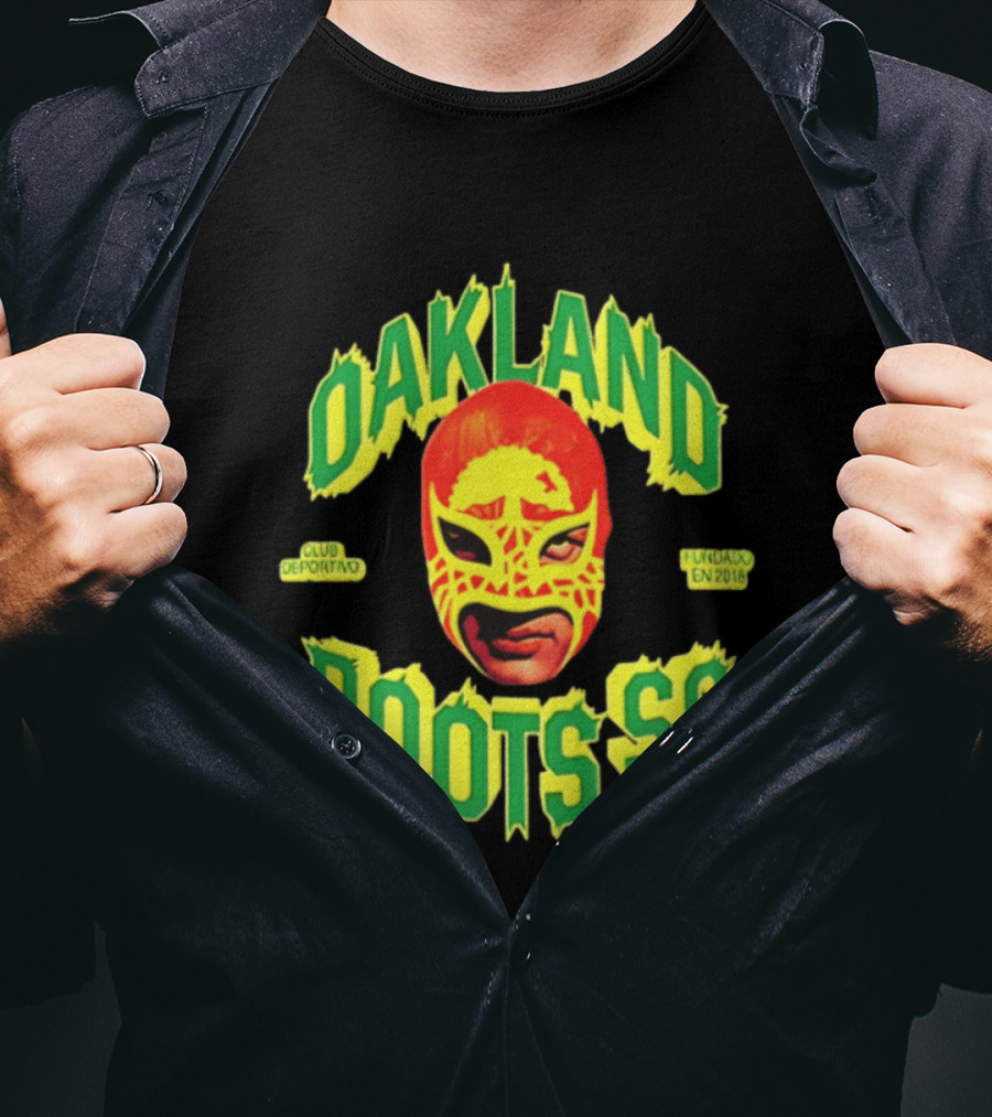 Oakland Roots SC Mucho Punk Máscara Luchador Club Deportivo Fundado En 2018 T-Shirt
