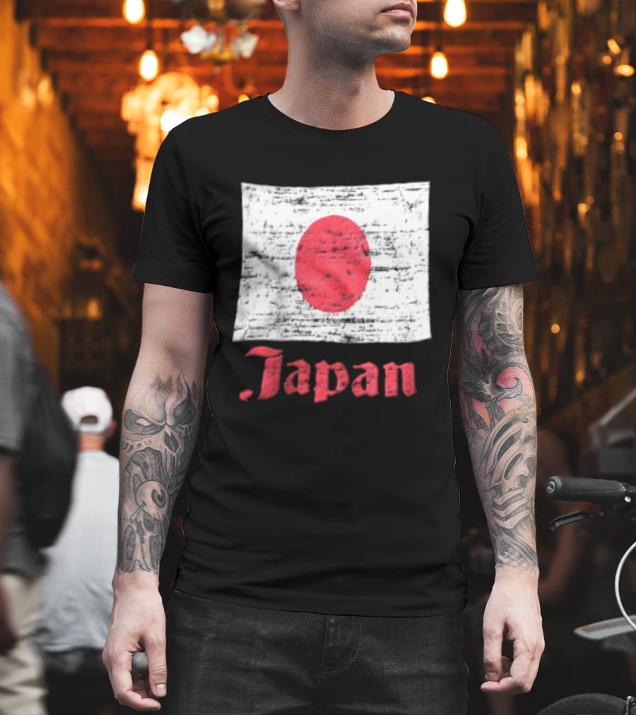 Japan Flag Distressed Style Red Dot Vintage Look T-Shirt