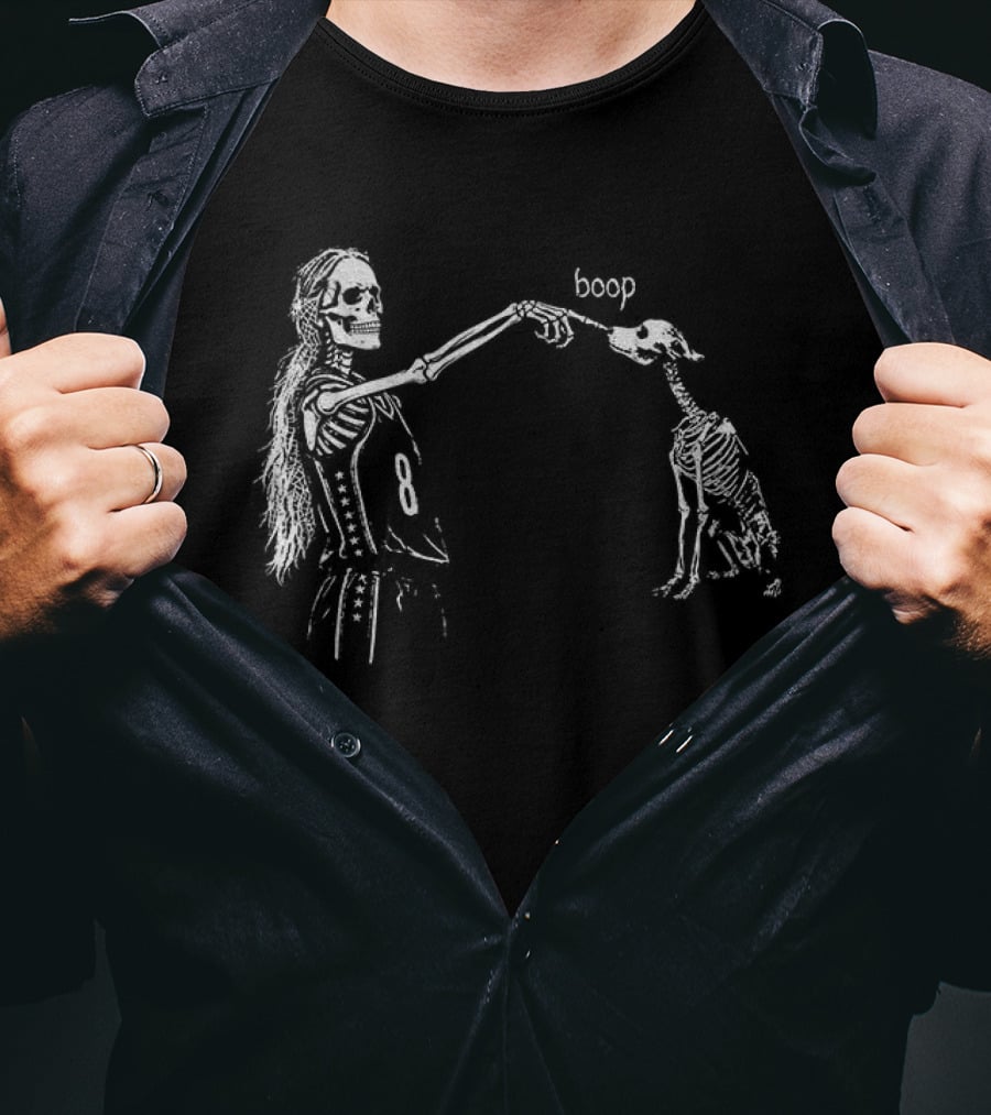 Sophie Cunningham Skeleton Point Dog Skeleton Boop Halloween T-Shirt