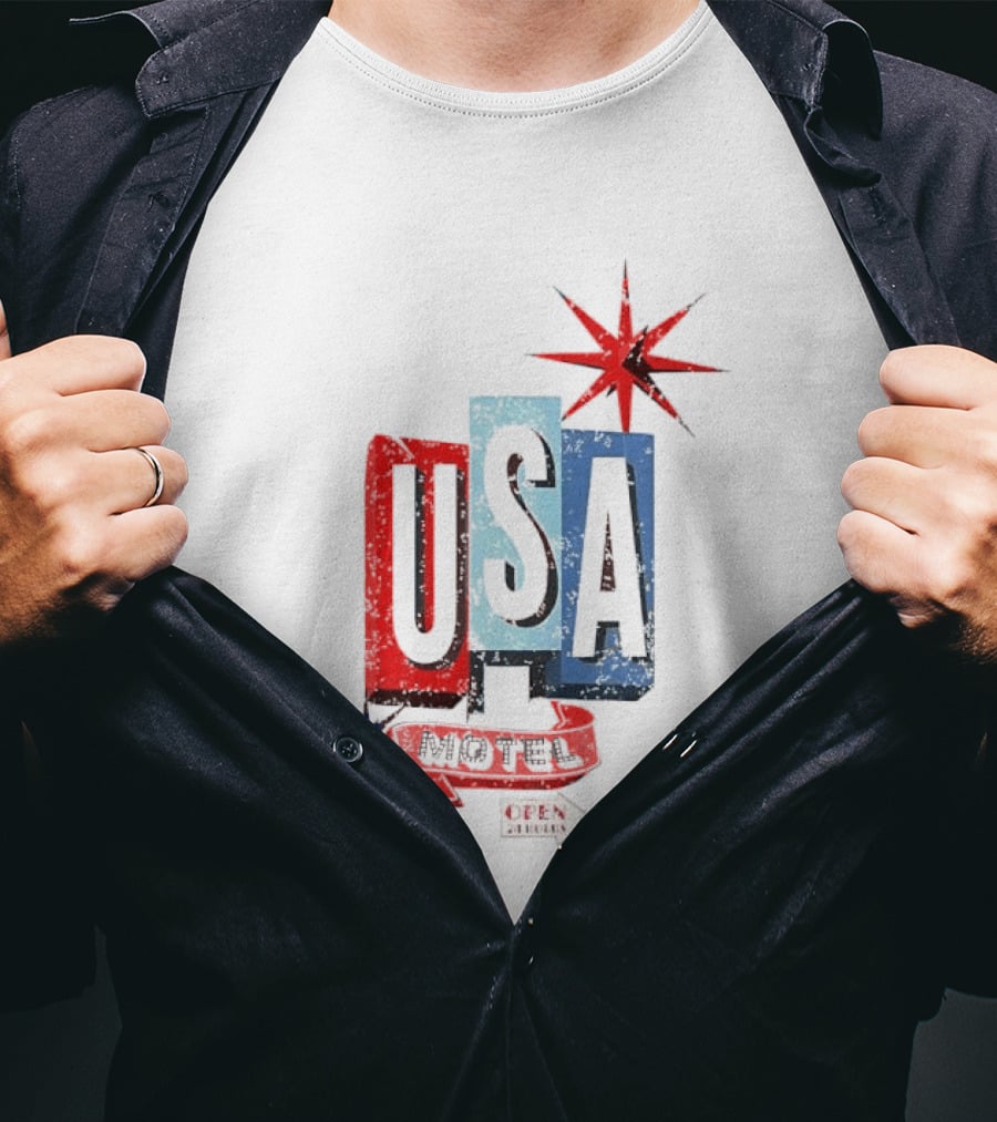USA Motel Open 24 Hours Retro Sign With Stars T-Shirt