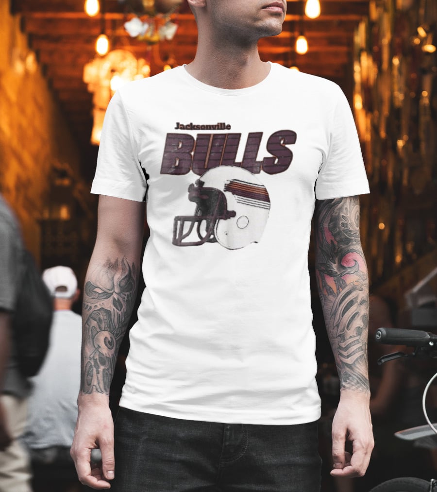 Jacksonville Bulls USFL Distressed Football Helmet T-Shirt