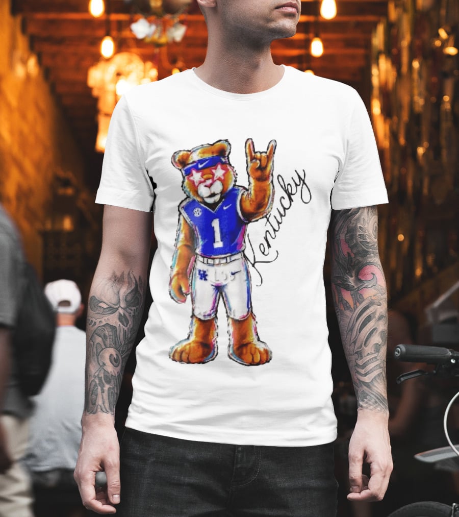 Kentucky Wildcats Mascot NCAA Pink Star Glasses Rock Sign T-Shirt