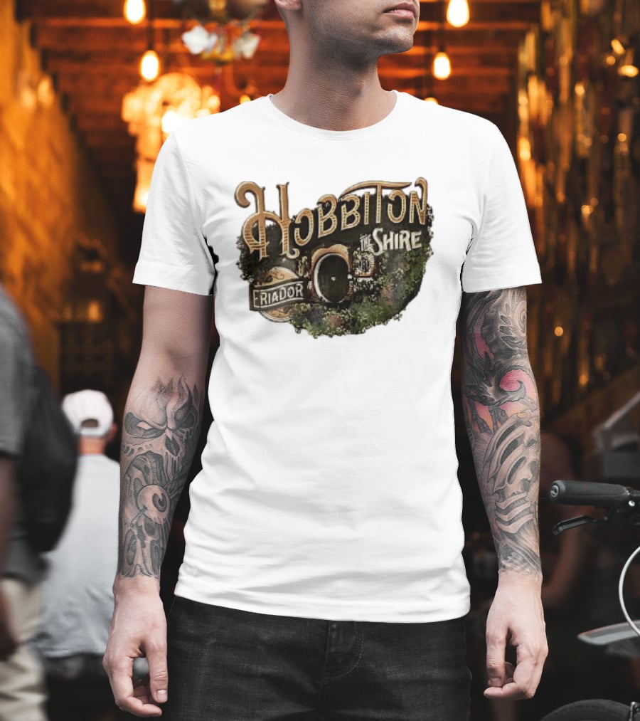 Hobbiton The Shire Eriador Green Hobbit Hole Door T-Shirt