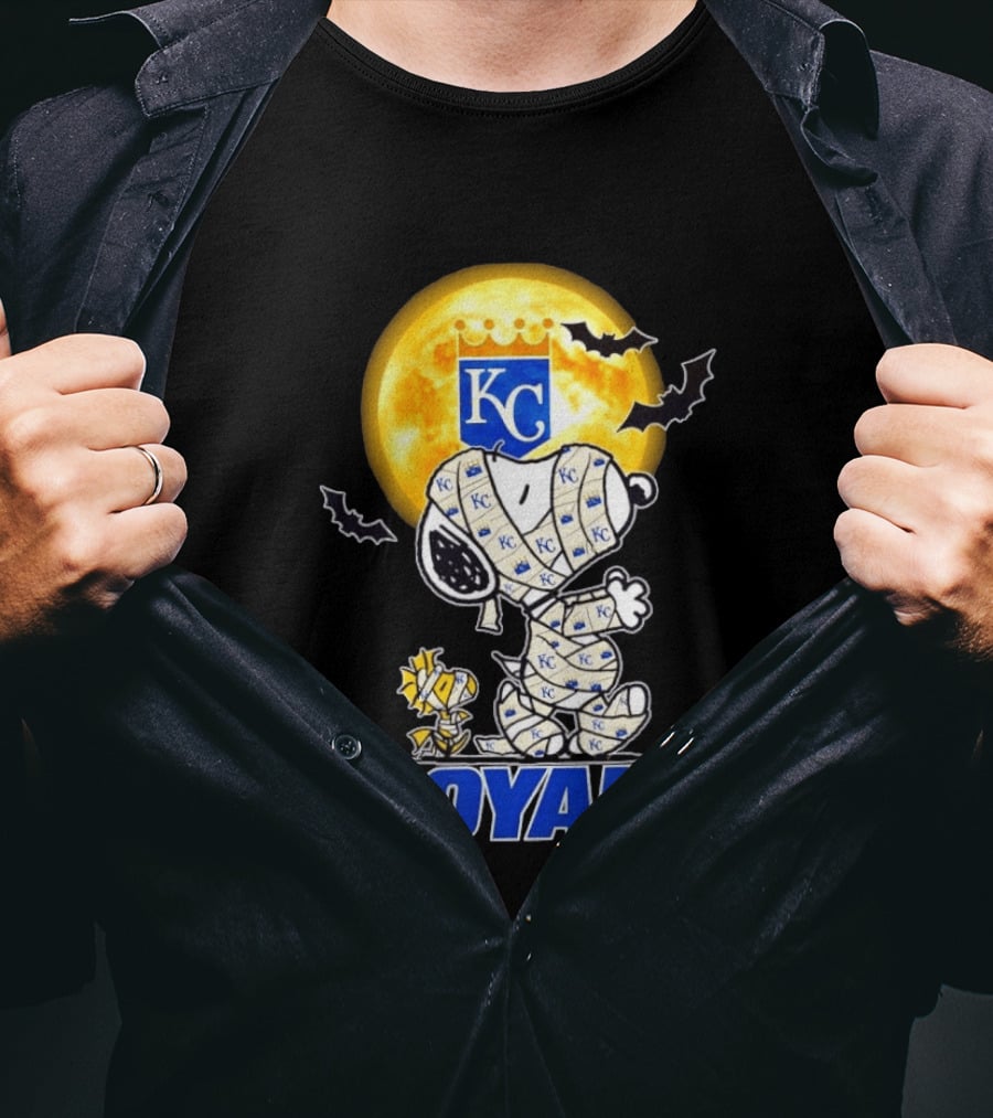Kansas City Royals Snoopy Woodstock Mummy Halloween Moon Bats T-Shirt