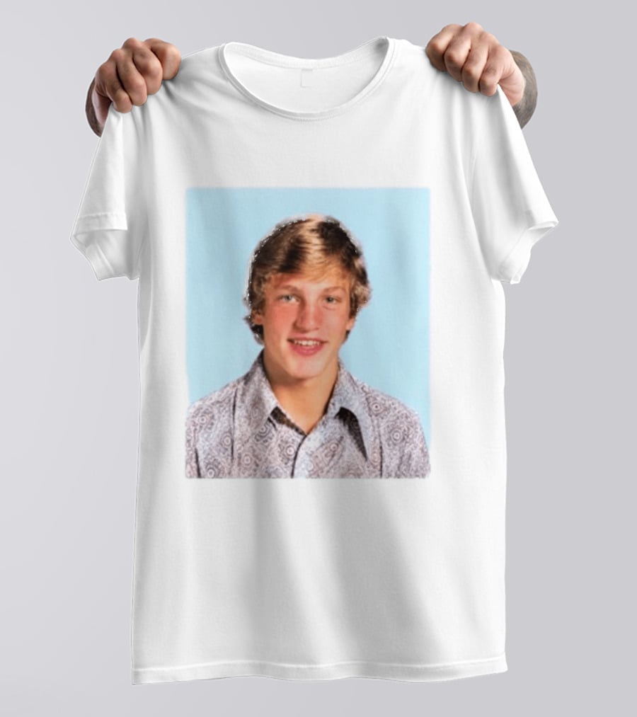 Awesome Matthew McConaughey High School Photo Retro Vibe T-Shirt