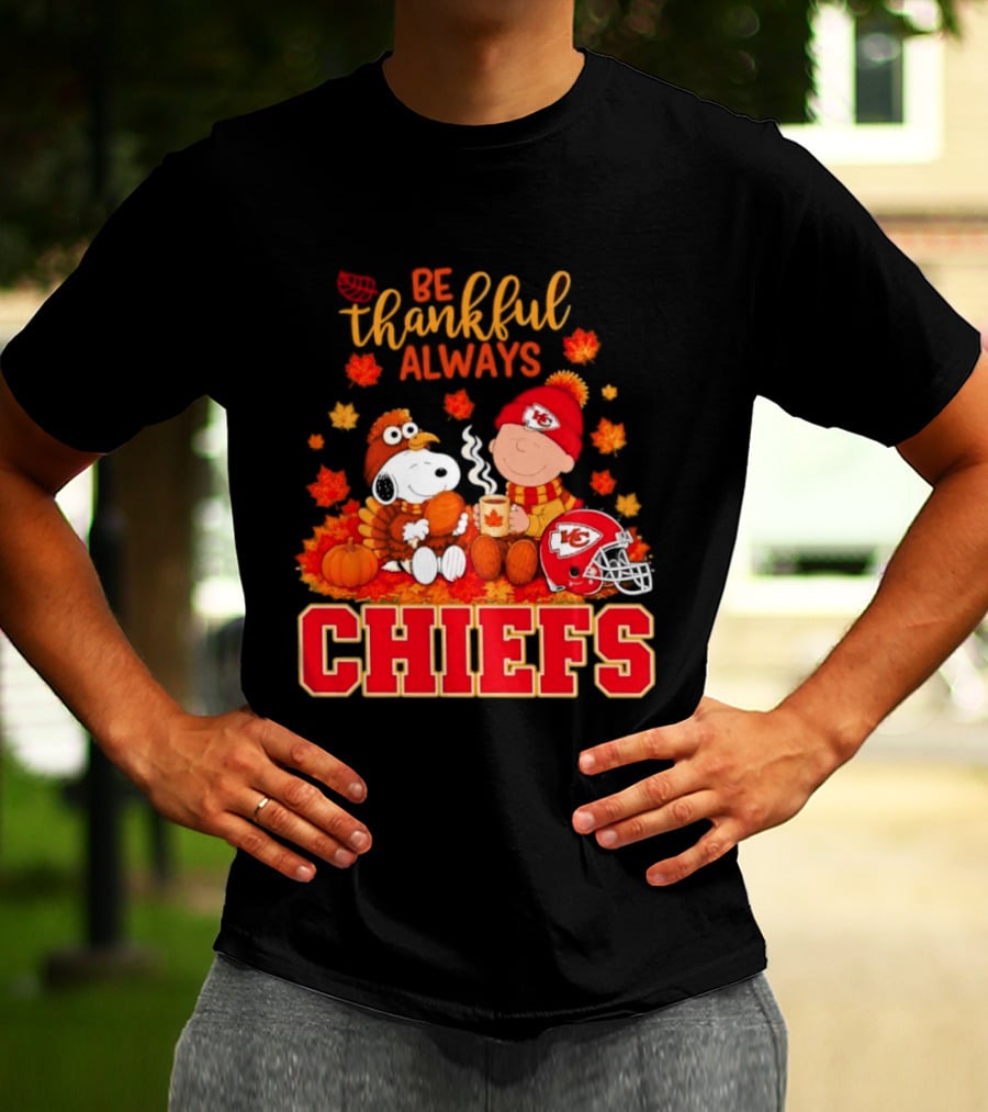 Be Thankful Always Snoopy Charlie Brown Chiefs Fall Leaves T-Shirt