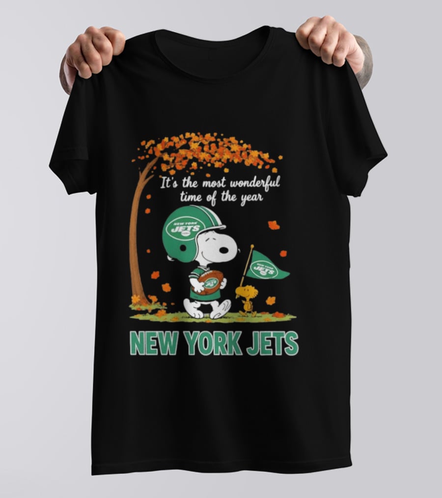 It's The Most Wonderful Time Of The Year Snoopy And Woodstock New York Jets Celebration T-Shirt