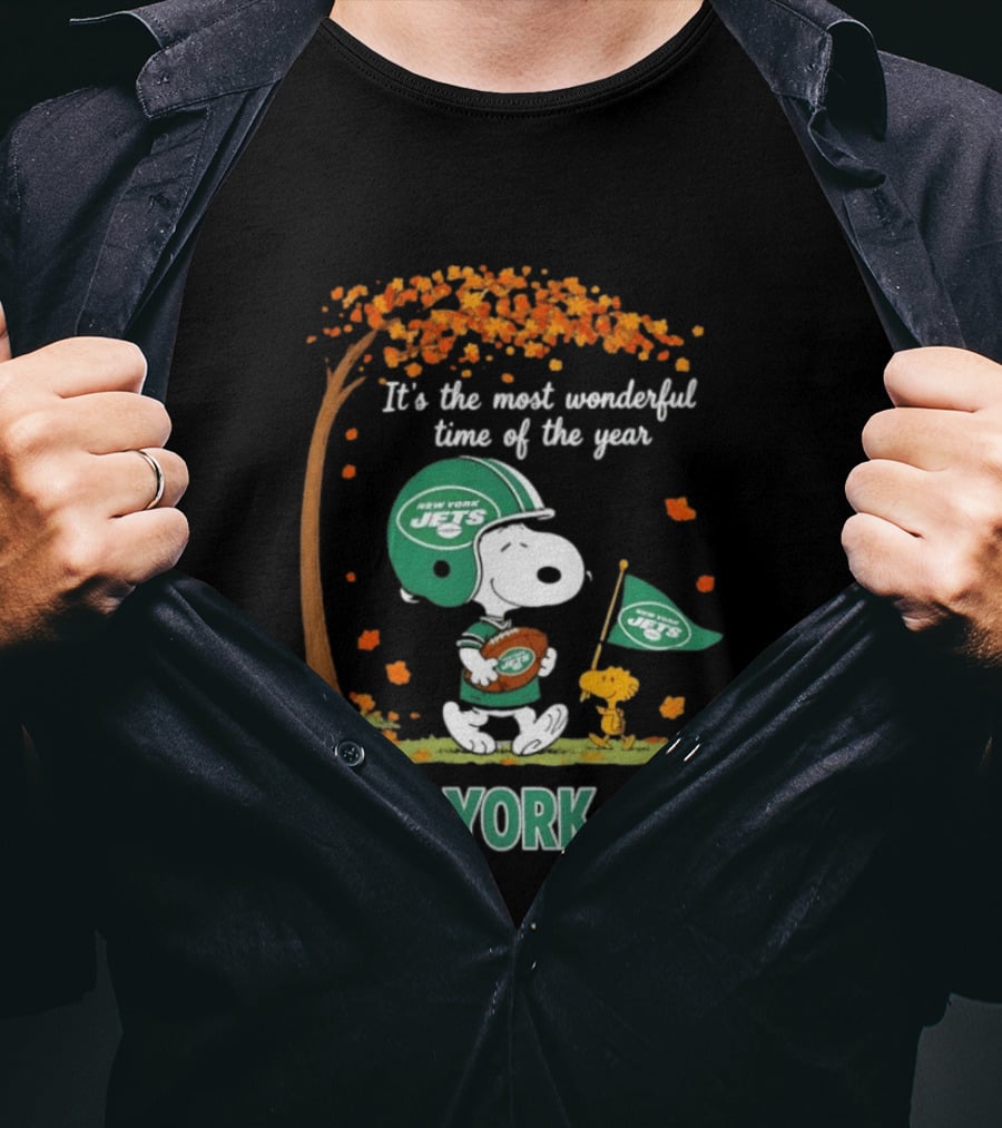 It's The Most Wonderful Time Of The Year Snoopy And Woodstock New York Jets Celebration T-Shirt