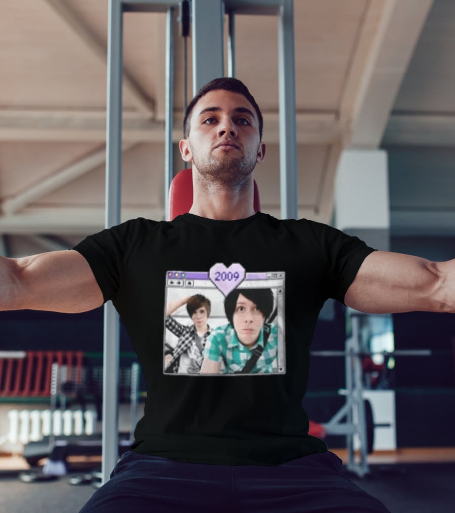 2009 Pixel Heart Icon Dan Howell Phil Lester In Computer Window T-Shirt