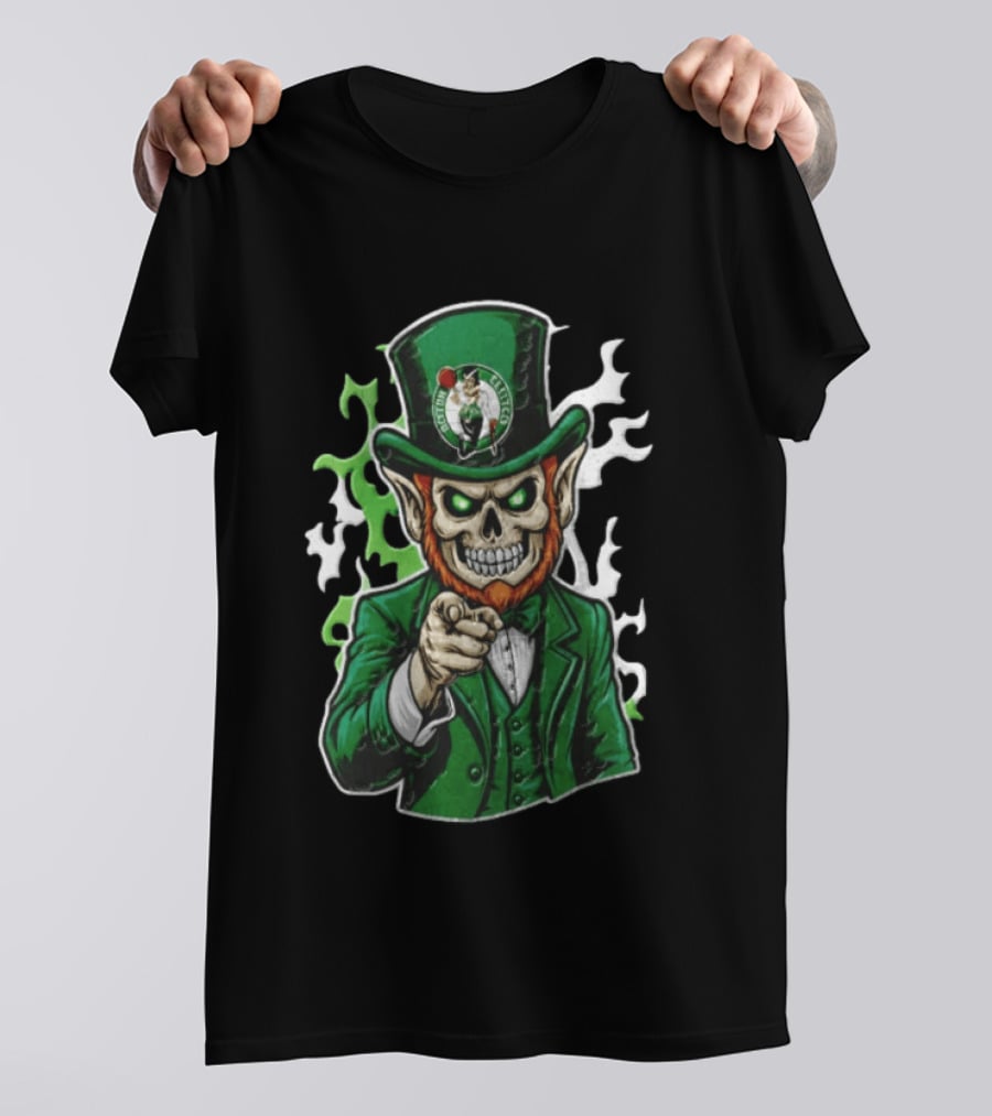 Boston Celtics Skull Leprechaun Pointing Distressed Flag Basketball Fan T-Shirt