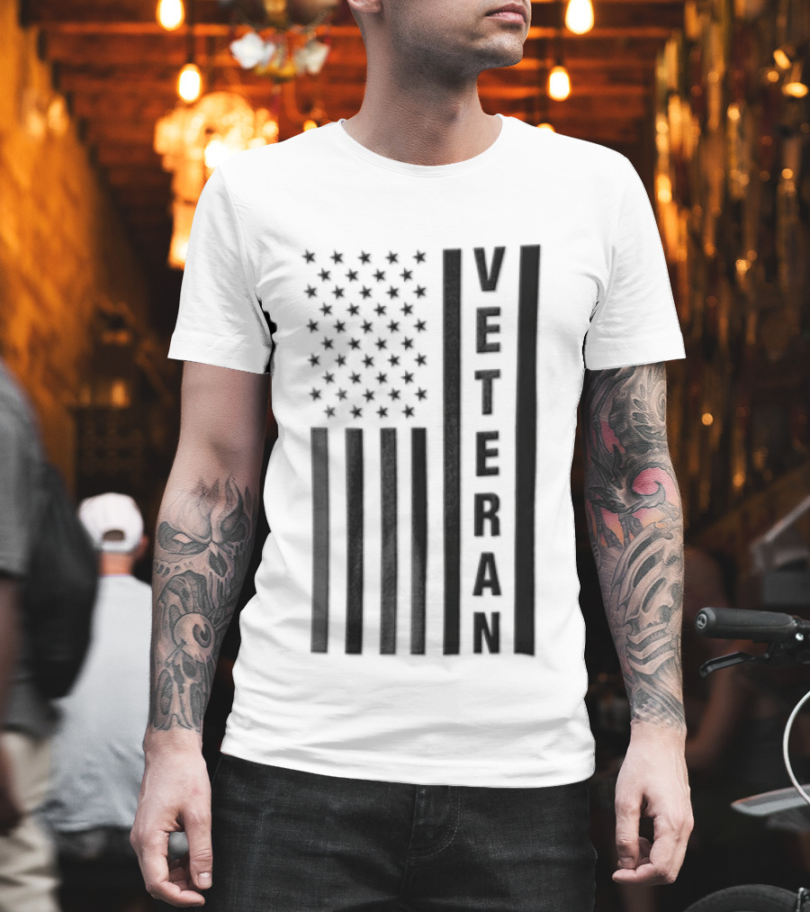 Veteran Vertical Monochrome US Flag Black Stars Stripes T-Shirt