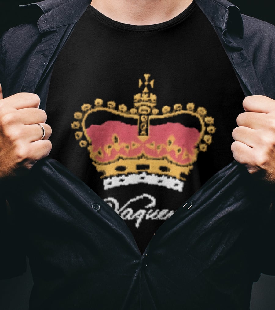 Vaquera Script British Royal Crown Red Gold White Knit T-Shirt