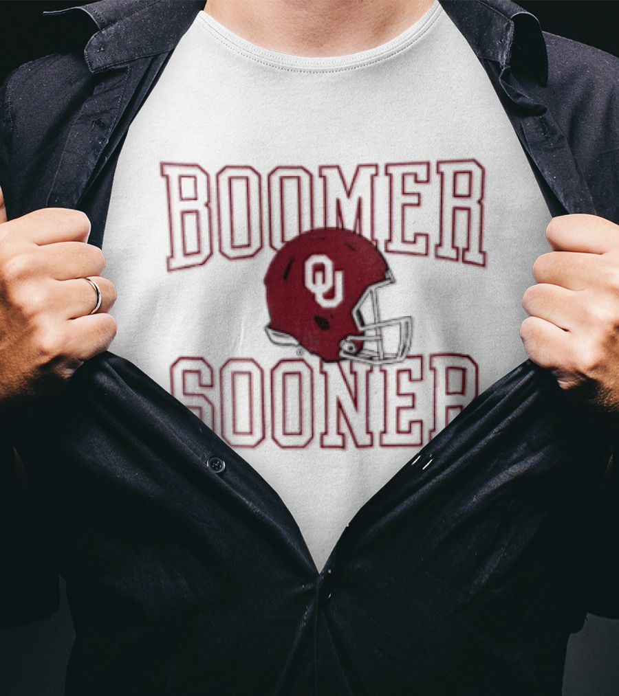 Boomer Sooner Oklahoma Sooners Red Football Helmet T-Shirt