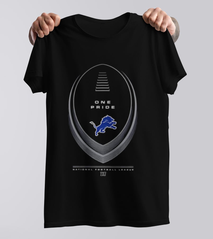One Pride National Football League Lion T-Shirt