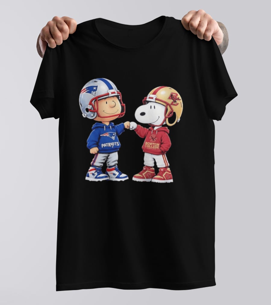 Snoopy Charlie Brown Patriots Boston College Eagles Fist Bump T-Shirt
