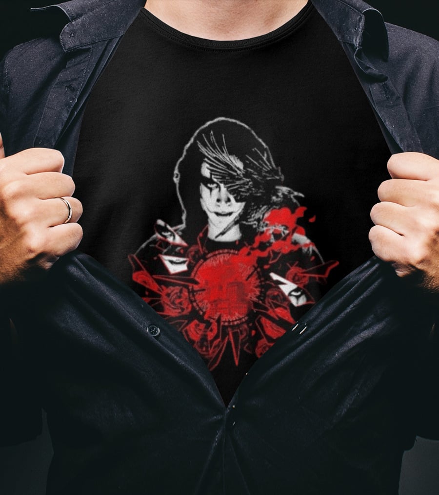 The Crow Shattered Love Red Roses And City Skyline T-Shirt