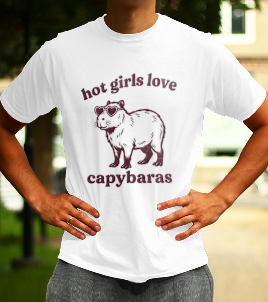 Hot Girls Love Capybaras Capybara Wearing Heart Sunglasses T-Shirt