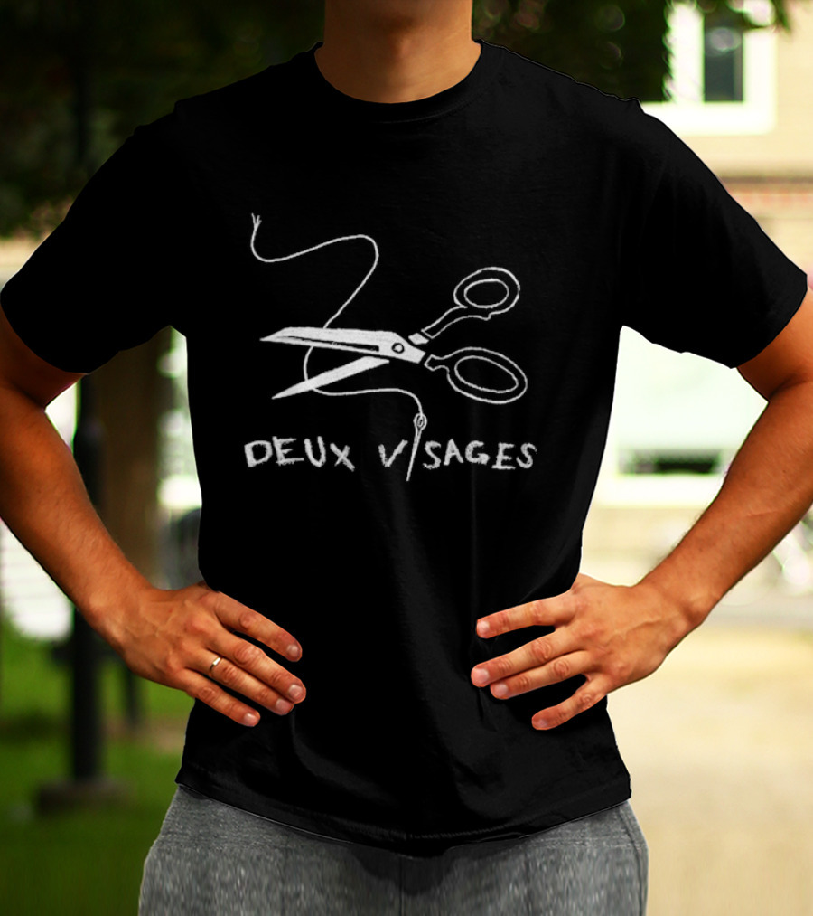 Deux Visages Scissors Vintage Sketch T-Shirt