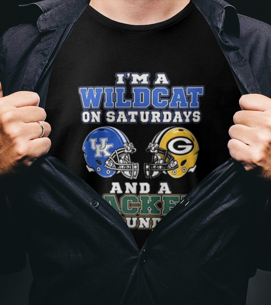 I'm A Wildcat On Saturdays UK Helmet And A Packer On Sundays G Helmet T-Shirt