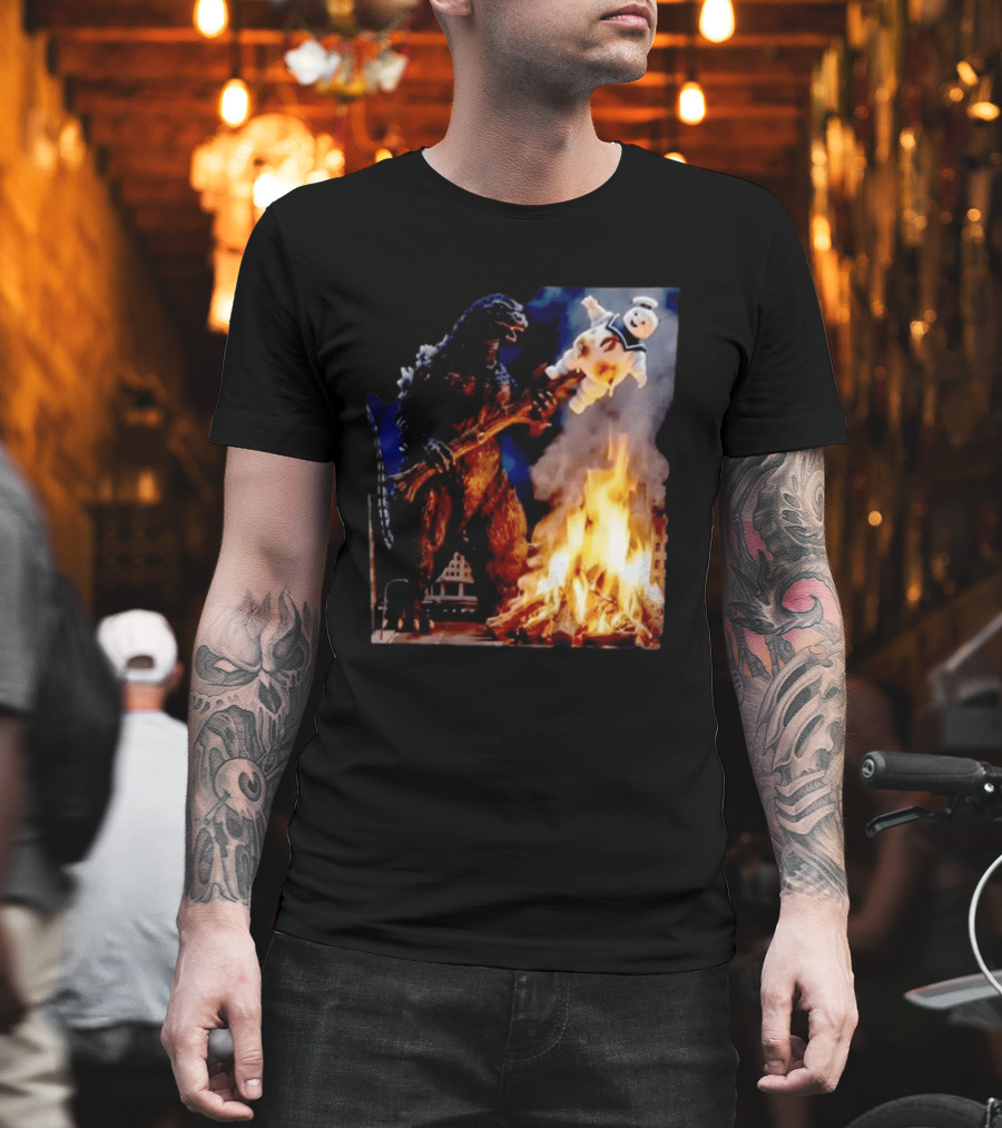 Kaiju Campfire Godzilla Holding Stay Puft Marshmallow Man T-Shirt