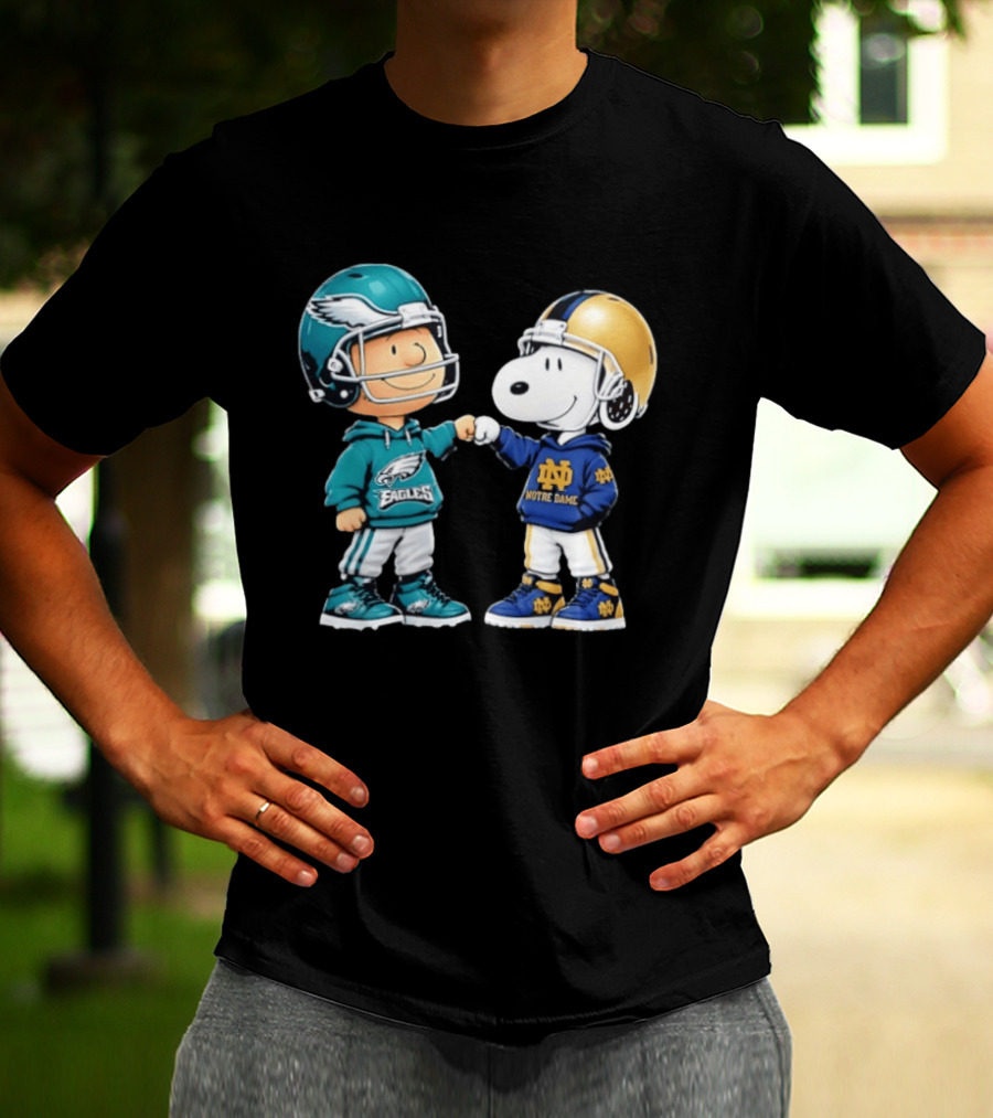 Peanuts Characters In Philadelphia Eagles Vs Notre Dame Fighting Irish Helmets T-Shirt