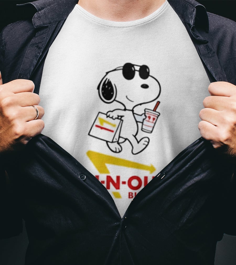 Snoopy With In N Out Burger Bag And Drink Peanuts Fast Food T-Shirt