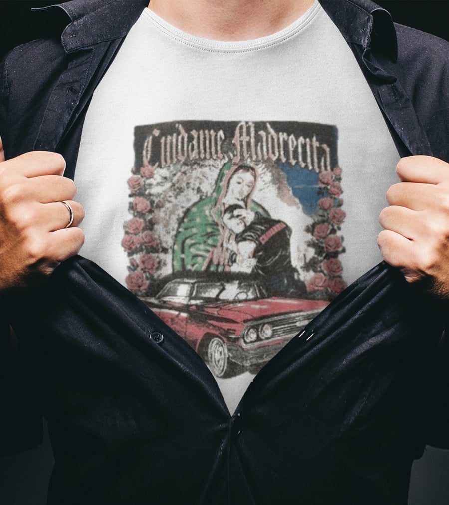 Cuidame Madrecita Red Classic Car With Roses And Religious T-Shirt