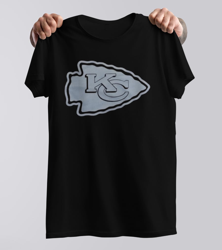 Kansas City Chiefs KC Arrowhead Blackout Vintage '72 Football T-Shirt