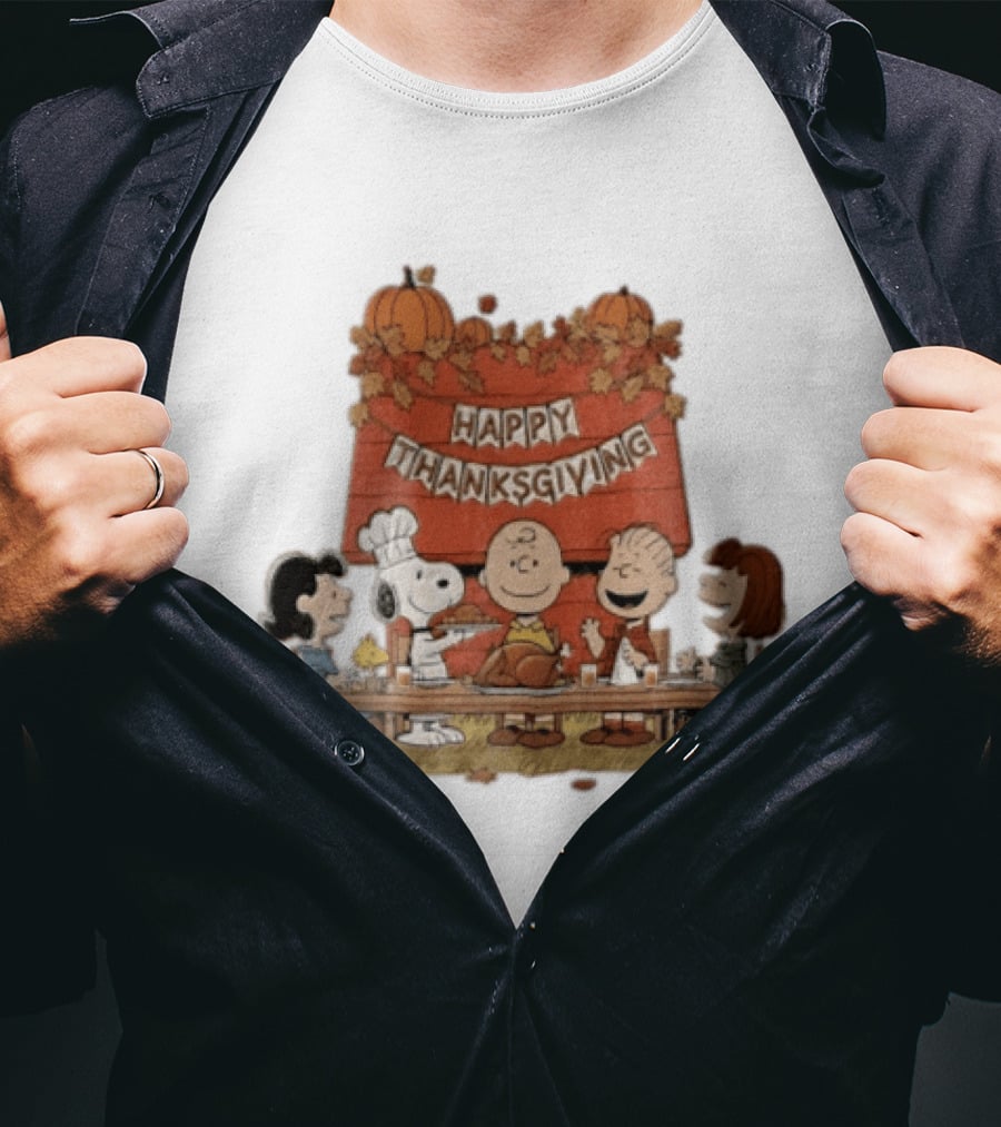 Peanuts Charlie Brown Snoopy Woodstock Lucy Linus Happy Thanksgiving Holiday Celebration T-Shirt