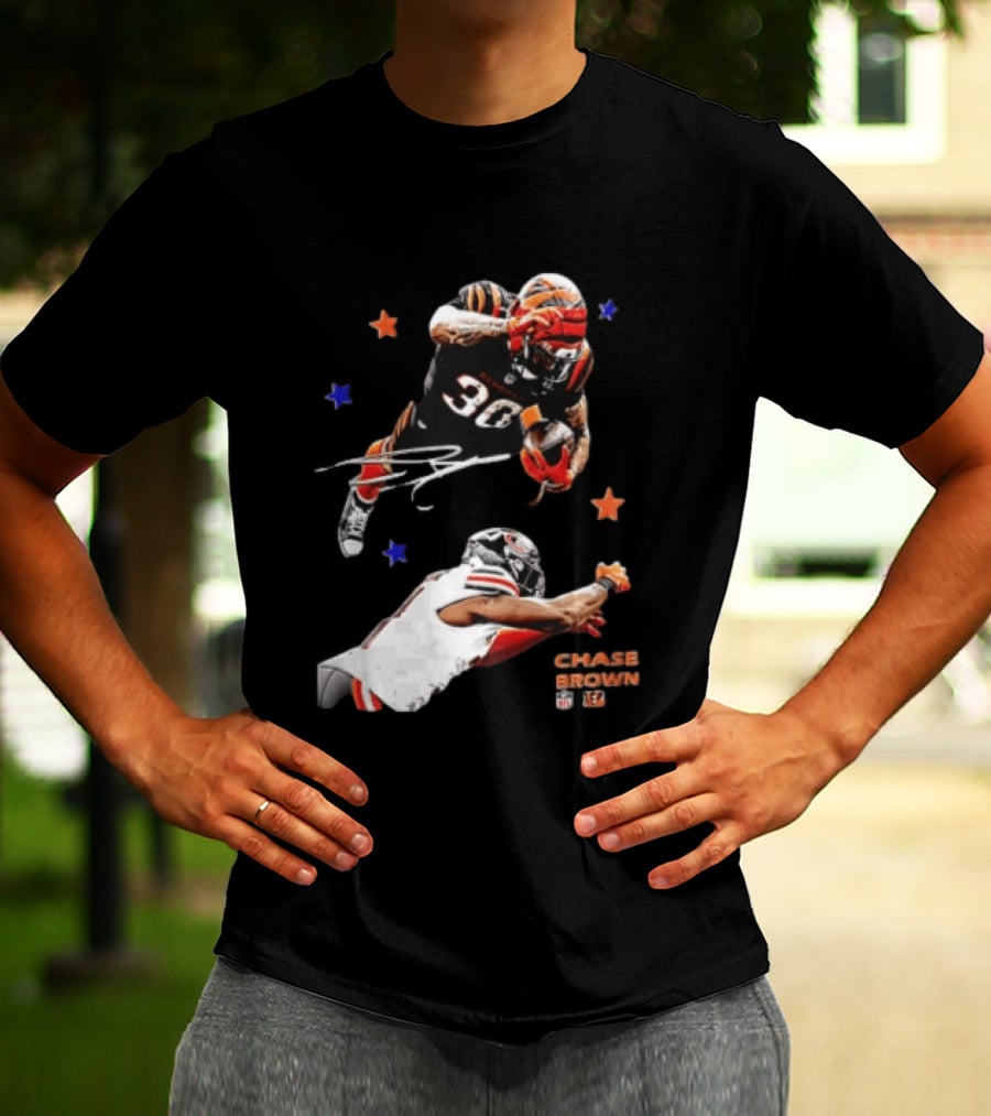 Cincinnati Bengals Chase Brown 30 Running Football Player With Stars T-Shirt
