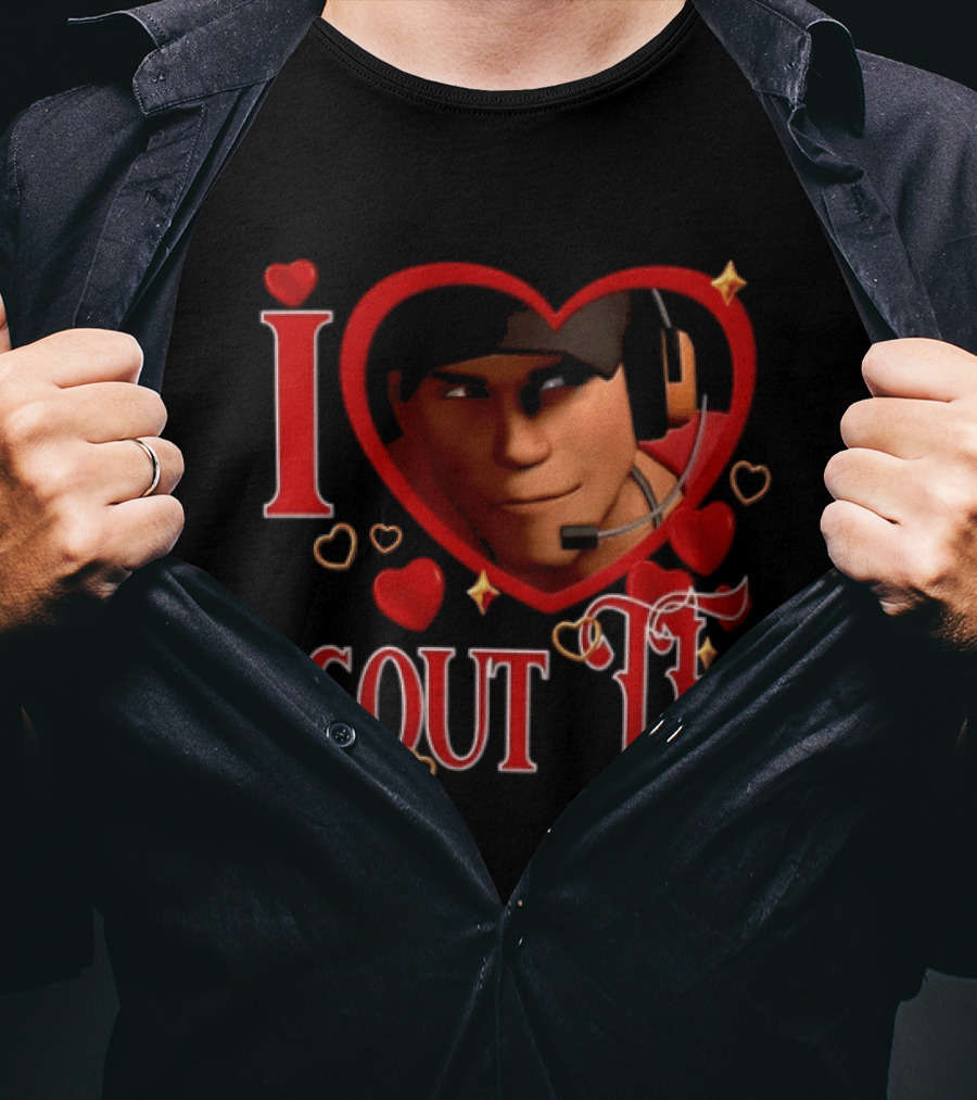 I Heart Scout TF2 Team Fortress 2 Character With Headset In Heart Shape T-Shirt