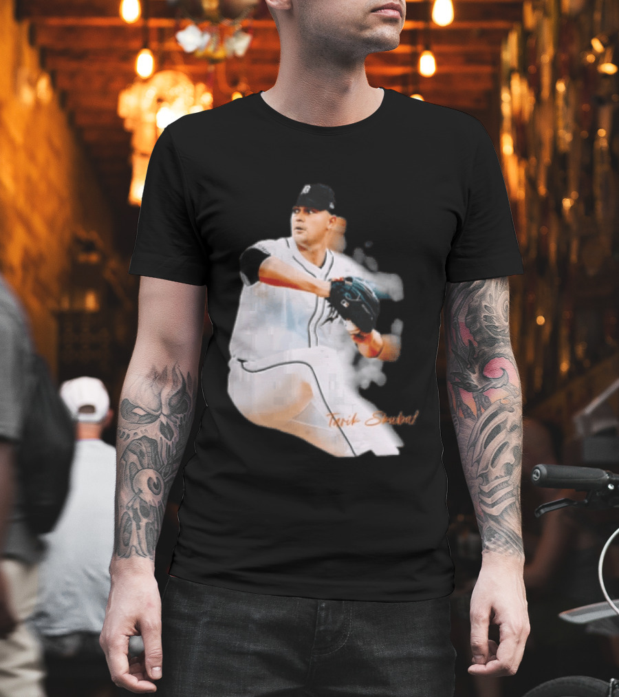 Detroit Tigers Tarik Skubal Pitcher Action Baseball T-Shirt