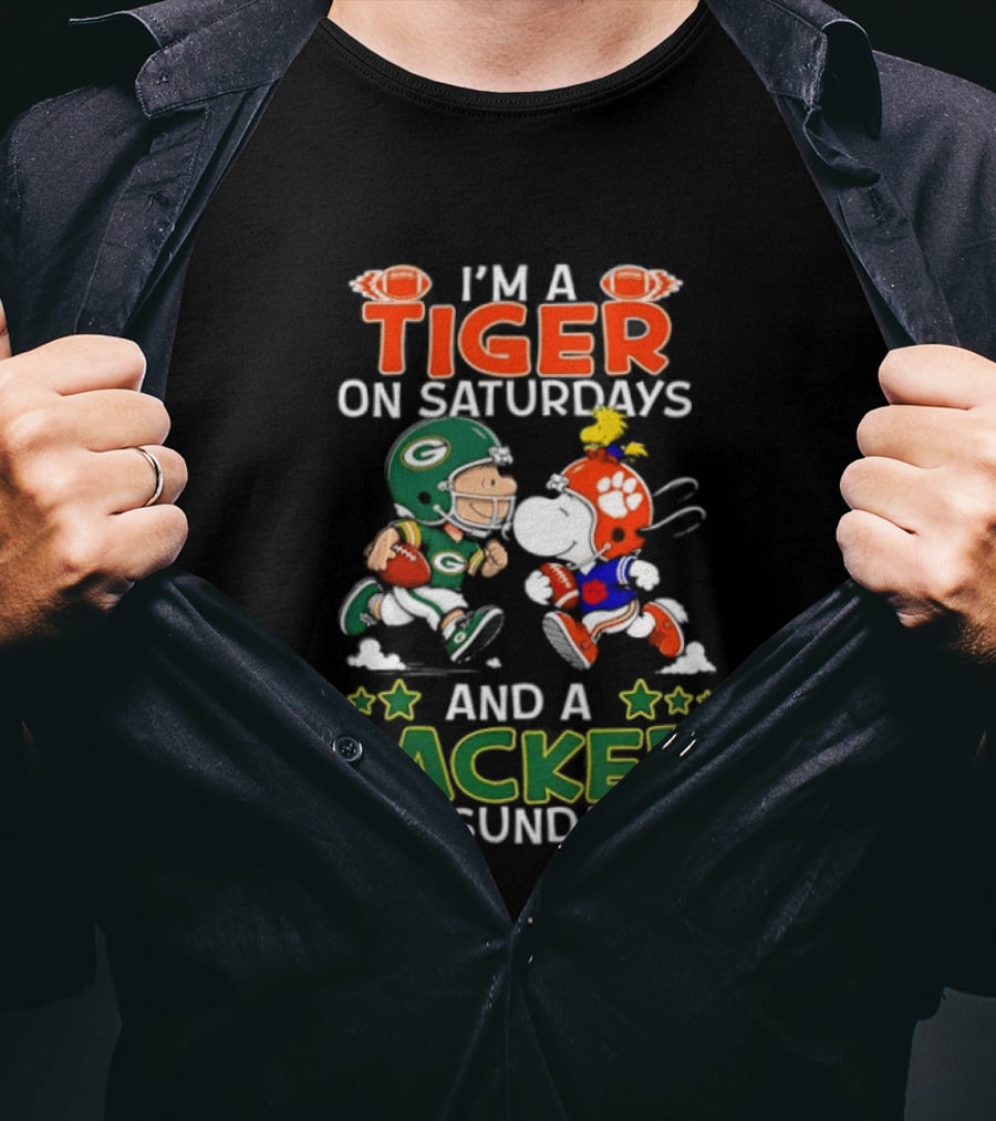 I'm A Tiger On Saturdays And A Packer On Sundays Charlie Brown Snoopy T-Shirt
